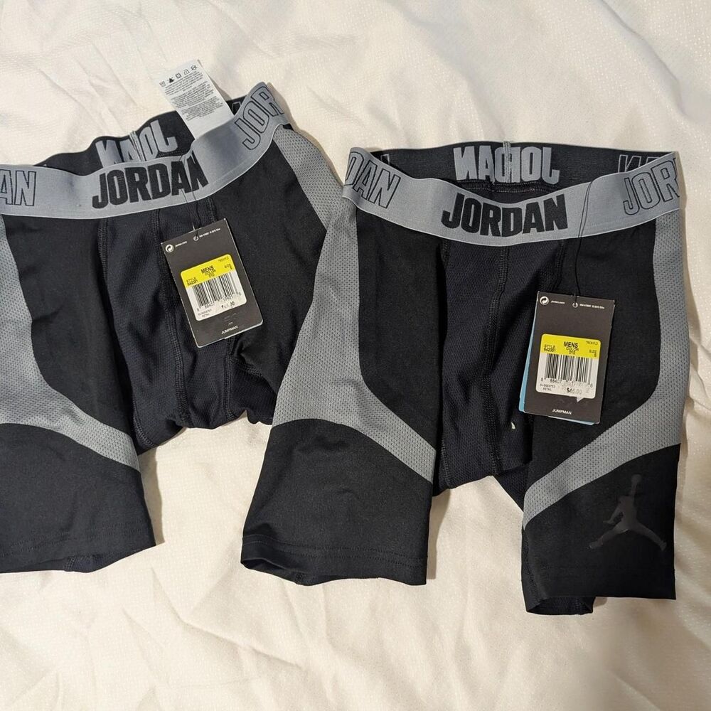 NWT Lot of 2 Nike Jordan Men's Black Compression and training Shorts